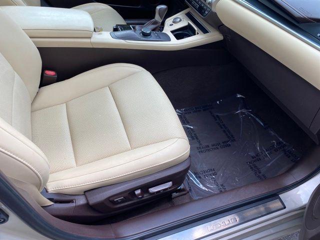 used 2016 Lexus ES 350 car, priced at $18,000