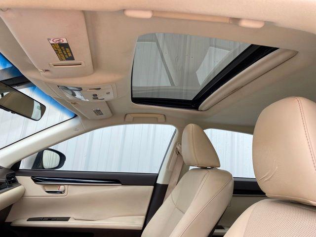 used 2016 Lexus ES 350 car, priced at $18,000