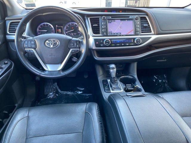 used 2018 Toyota Highlander car, priced at $21,000
