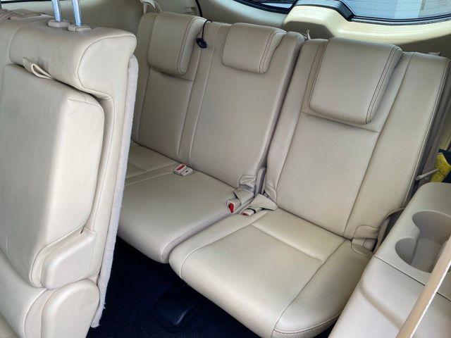 used 2018 Toyota Highlander Hybrid car, priced at $28,000