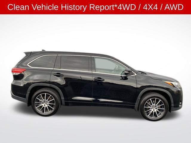 used 2017 Toyota Highlander car, priced at $23,700