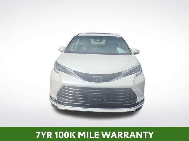 used 2021 Toyota Sienna car, priced at $43,500