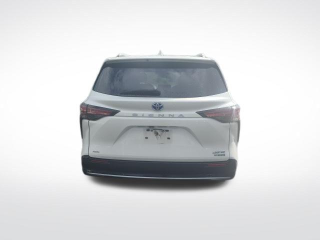used 2021 Toyota Sienna car, priced at $43,500