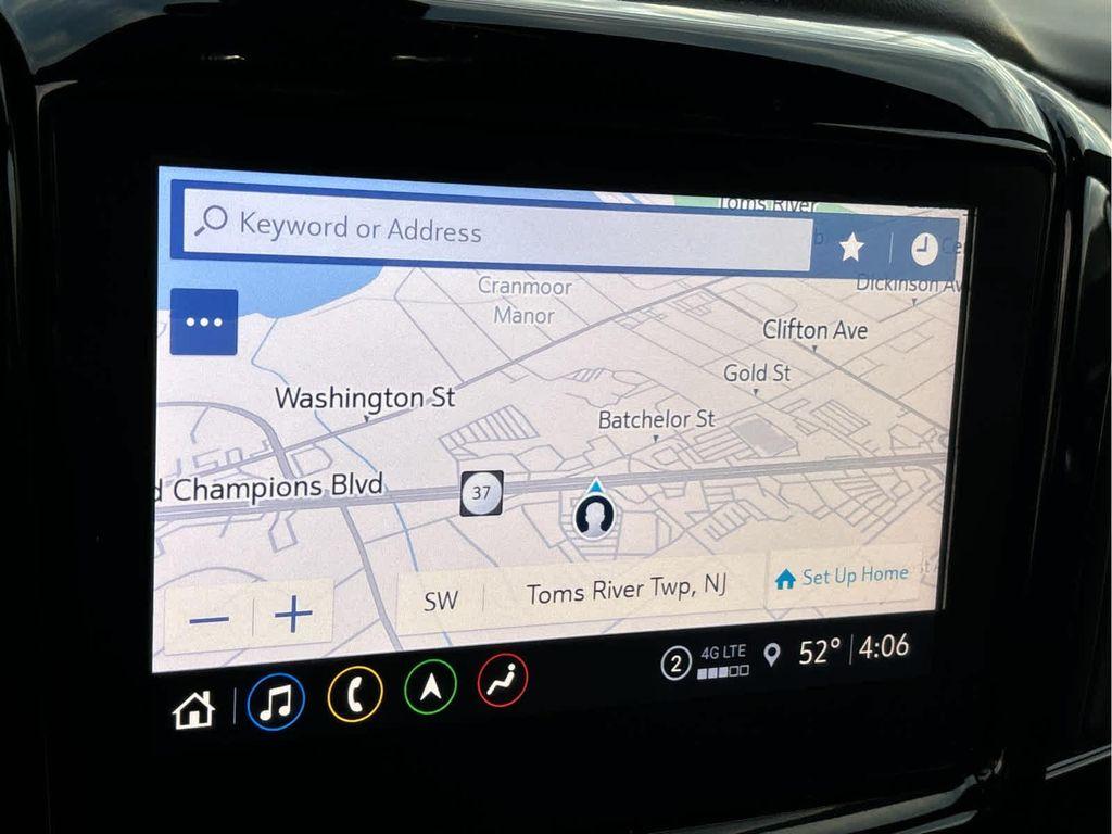 used 2023 Chevrolet Traverse car, priced at $36,698