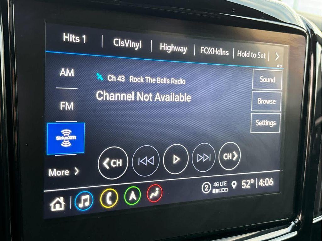 used 2023 Chevrolet Traverse car, priced at $36,698