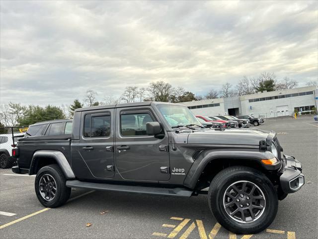 used 2021 Jeep Gladiator car, priced at $33,927