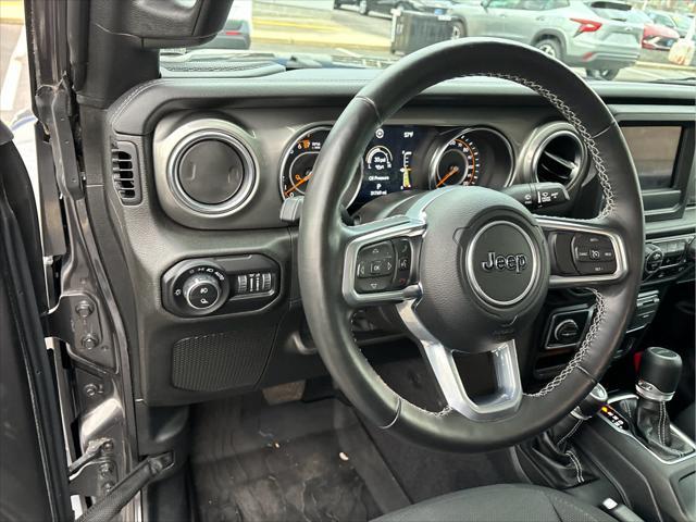 used 2021 Jeep Gladiator car, priced at $33,927