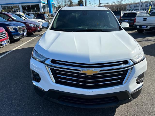 used 2022 Chevrolet Traverse car, priced at $31,348