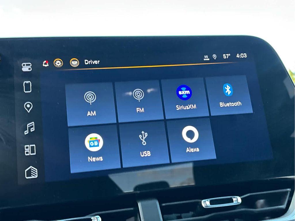 used 2025 Chevrolet Equinox car, priced at $30,997