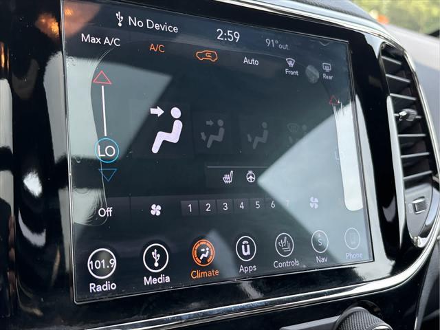 used 2019 Jeep Grand Cherokee car, priced at $21,937