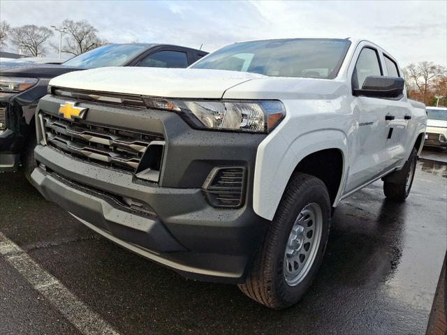 new 2024 Chevrolet Colorado car, priced at $29,373