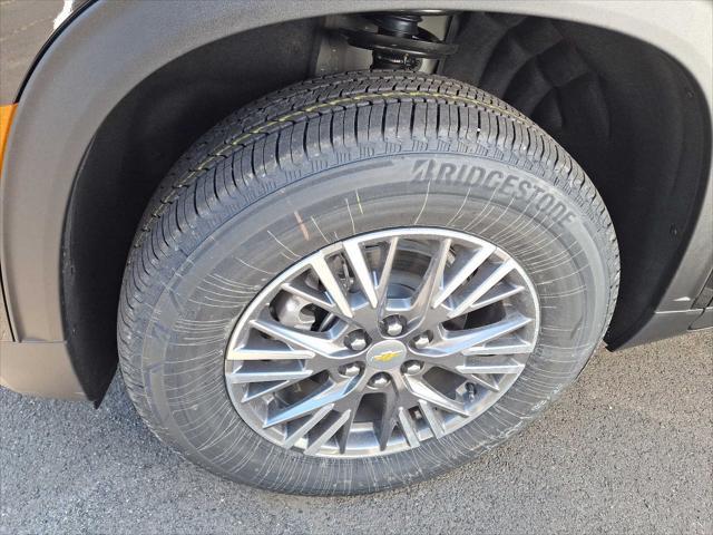 new 2025 Chevrolet Traverse car, priced at $43,507