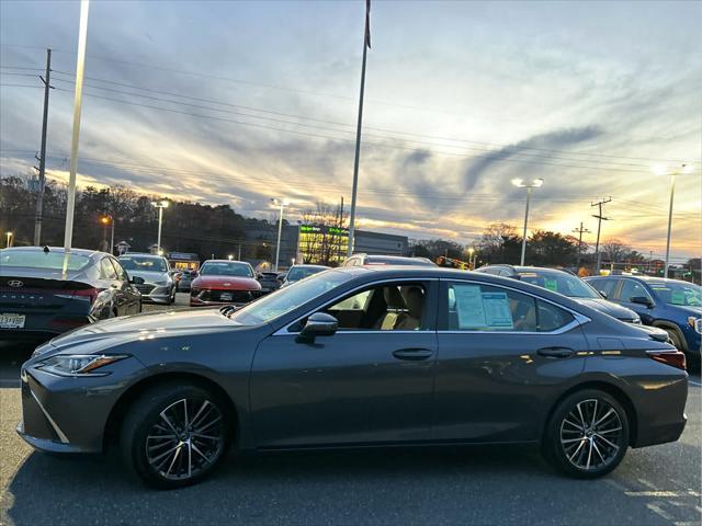 used 2022 Lexus ES 350 car, priced at $35,750