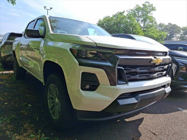 new 2025 Chevrolet Colorado car, priced at $43,742