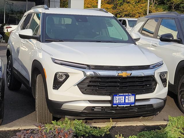 new 2024 Chevrolet TrailBlazer car, priced at $28,210