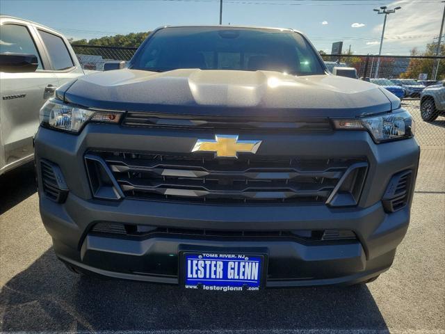 new 2024 Chevrolet Colorado car, priced at $30,498