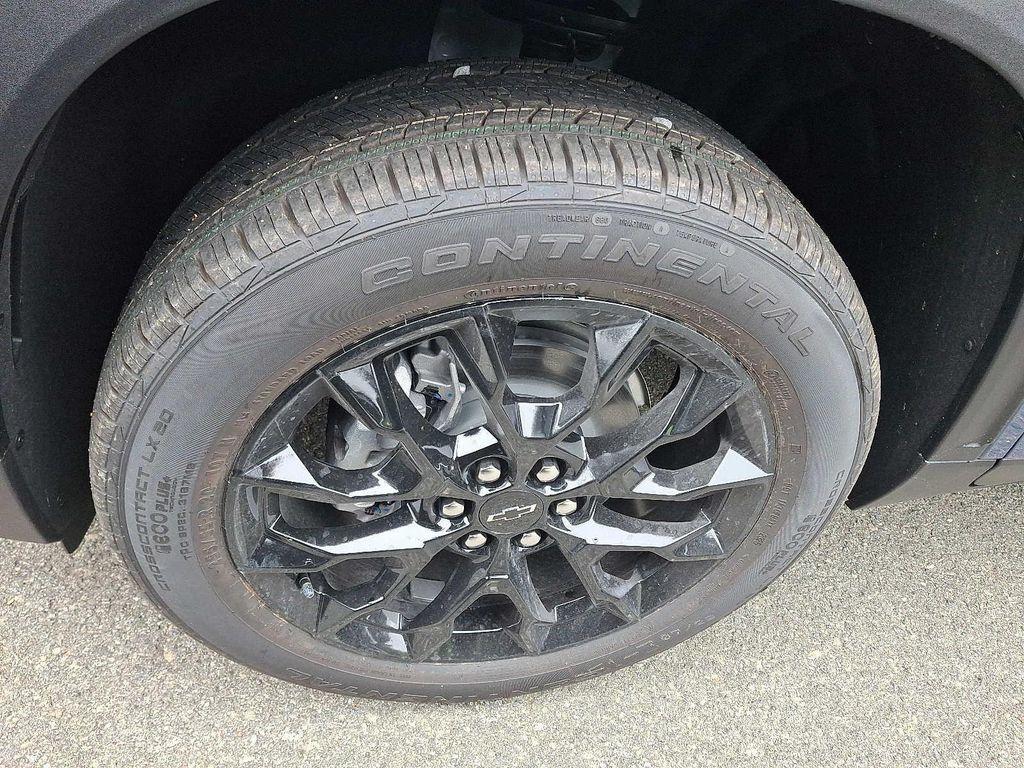 new 2026 Chevrolet Traverse car, priced at $46,693