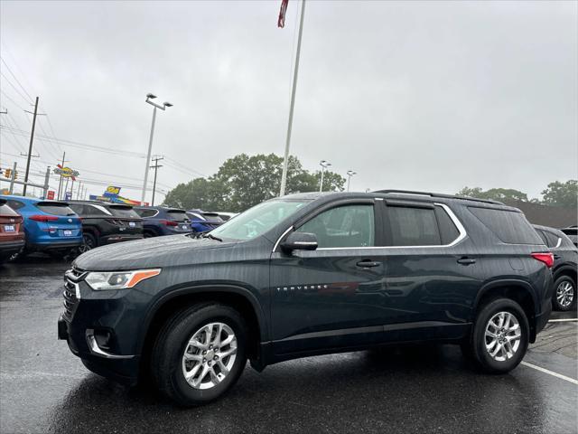 used 2021 Chevrolet Traverse car, priced at $28,937