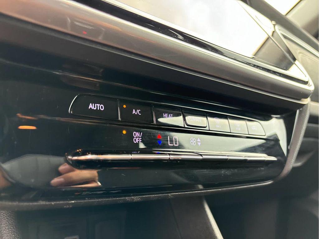 used 2022 Chevrolet Bolt EUV car, priced at $20,868