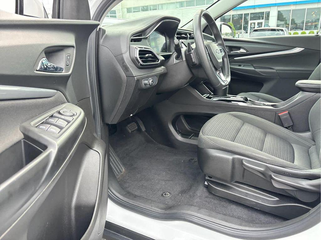 used 2022 Chevrolet Bolt EUV car, priced at $20,868