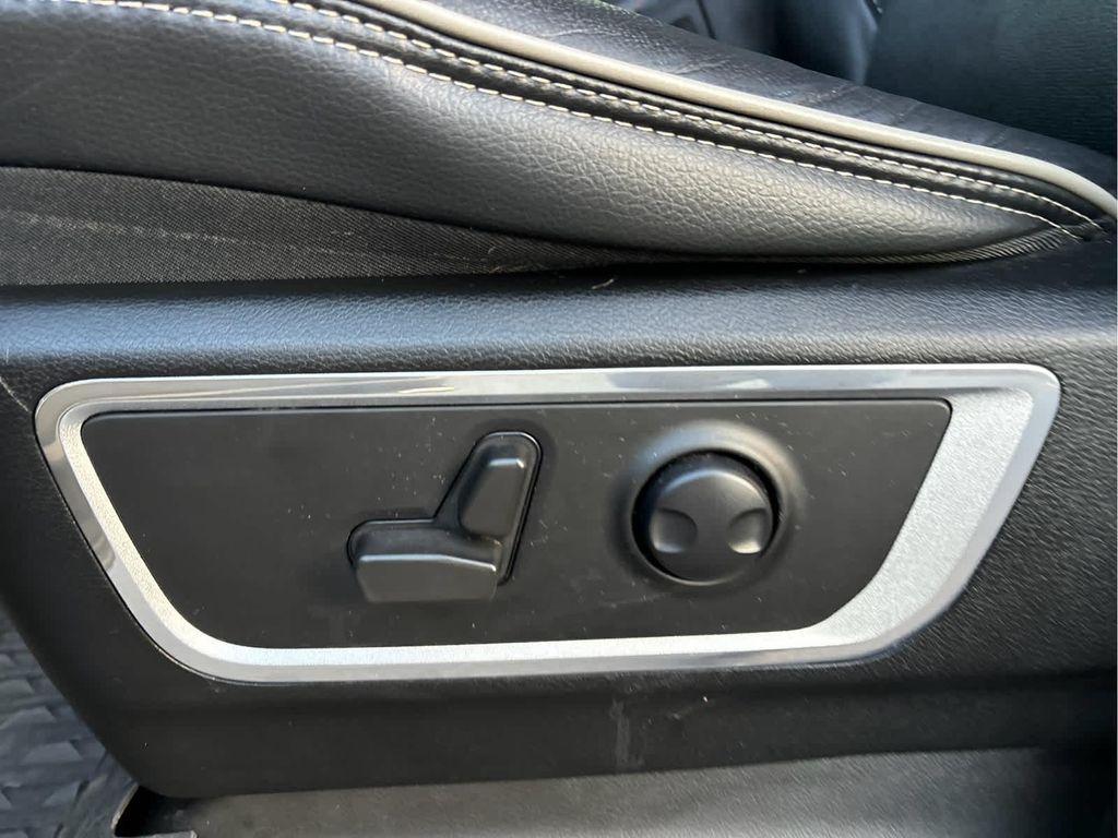 used 2023 Ram 1500 car, priced at $46,498