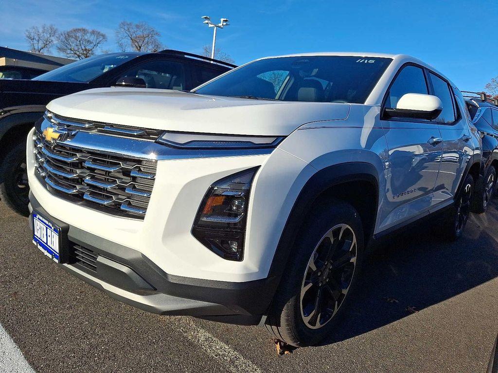 new 2026 Chevrolet Equinox car, priced at $32,153