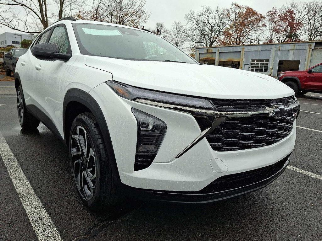 new 2026 Chevrolet Trax car, priced at $27,348
