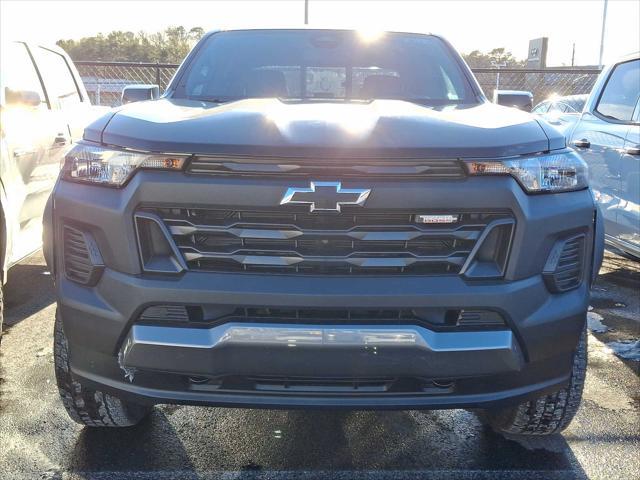 new 2024 Chevrolet Colorado car, priced at $41,990