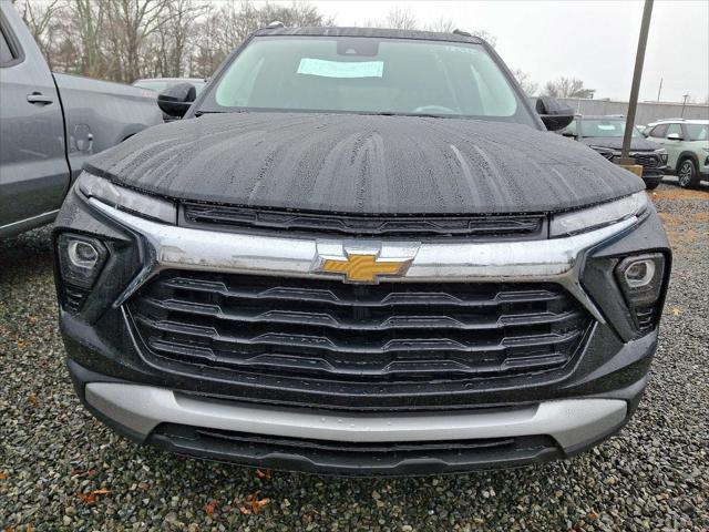 new 2025 Chevrolet TrailBlazer car, priced at $26,168