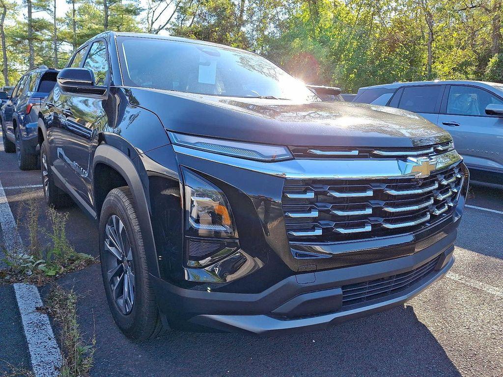 new 2026 Chevrolet Equinox car, priced at $28,558
