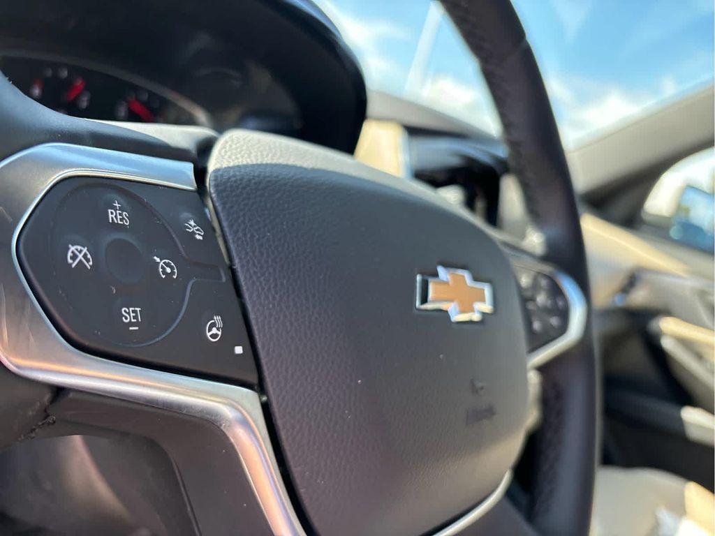 used 2023 Chevrolet Traverse car, priced at $35,129