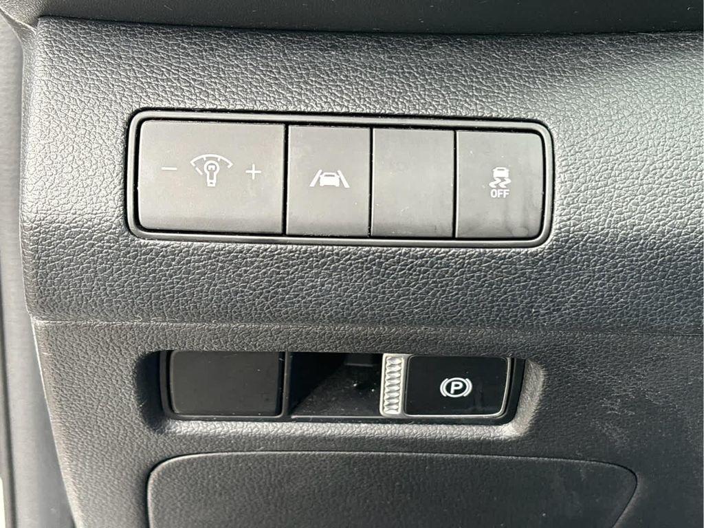 used 2022 Hyundai Santa Fe car, priced at $22,879