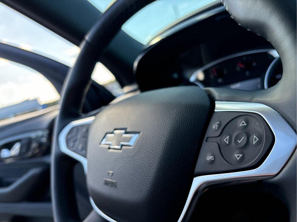 used 2023 Chevrolet Traverse car, priced at $37,095