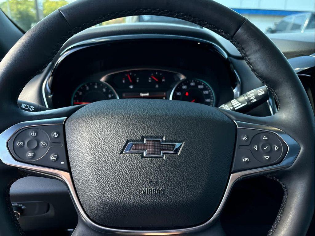 used 2023 Chevrolet Traverse car, priced at $37,095