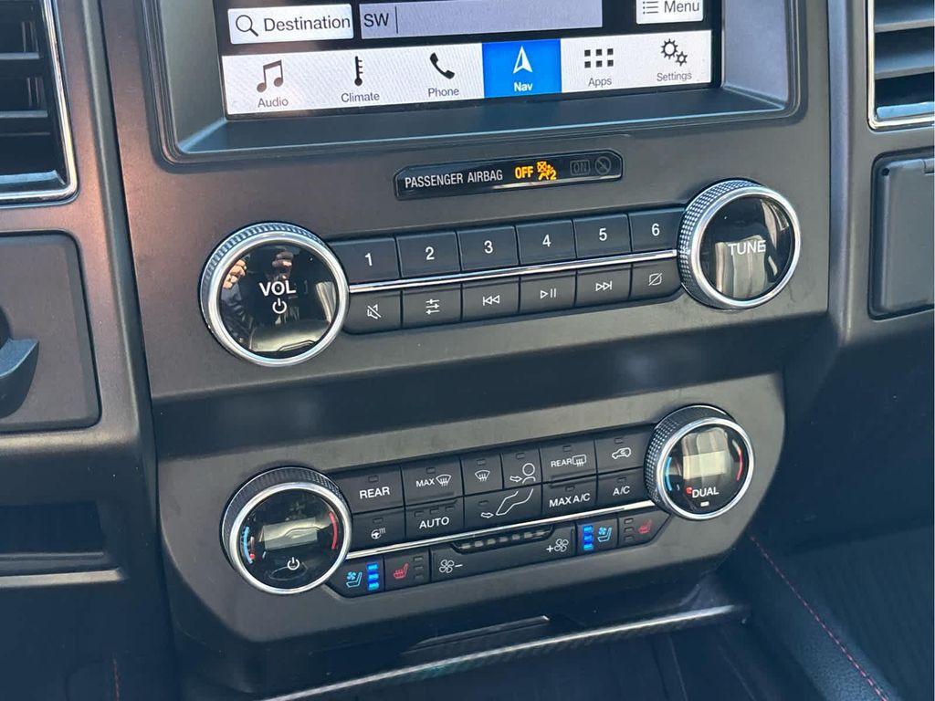 used 2019 Ford Expedition car, priced at $25,396