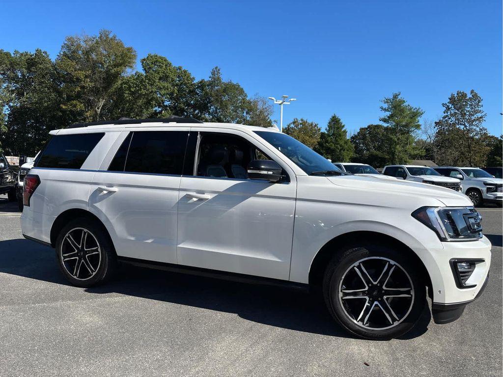 used 2019 Ford Expedition car, priced at $25,396