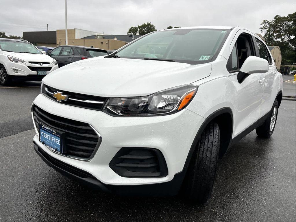 used 2022 Chevrolet Trax car, priced at $20,937