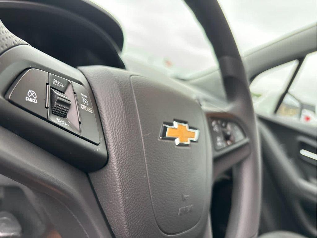 used 2022 Chevrolet Trax car, priced at $20,937