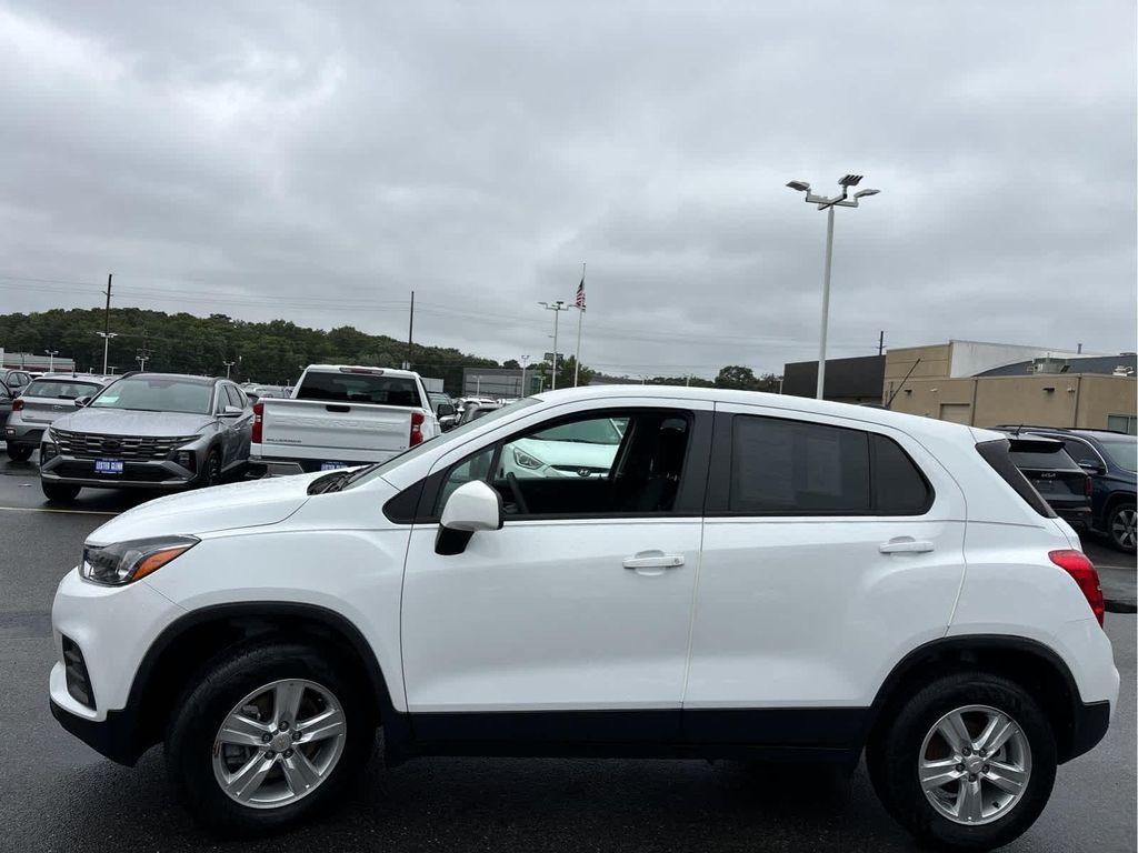 used 2022 Chevrolet Trax car, priced at $20,937