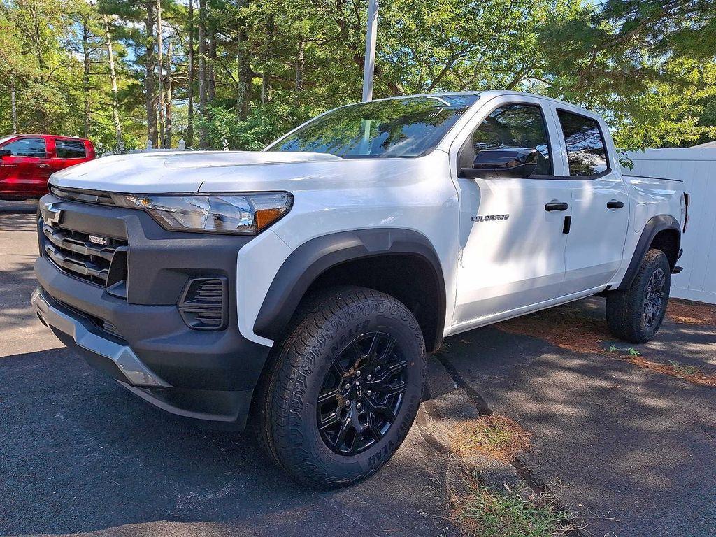 new 2026 Chevrolet Colorado car, priced at $42,523