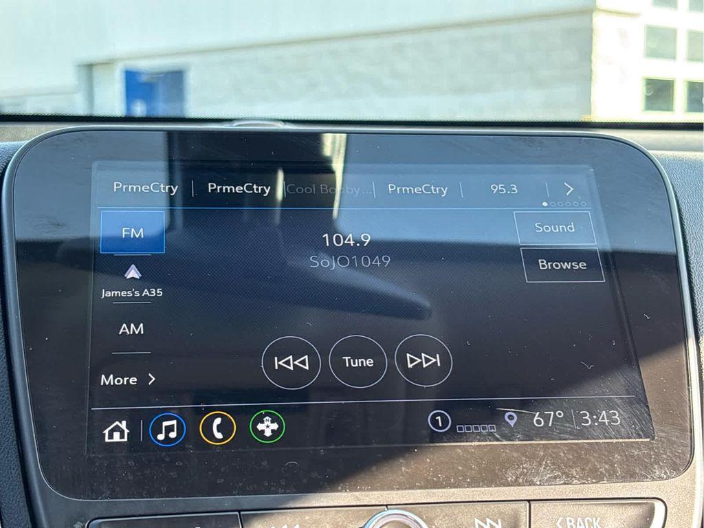 used 2023 Chevrolet Equinox car, priced at $22,312