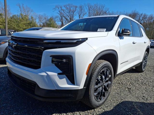 new 2025 Chevrolet Traverse car, priced at $47,592