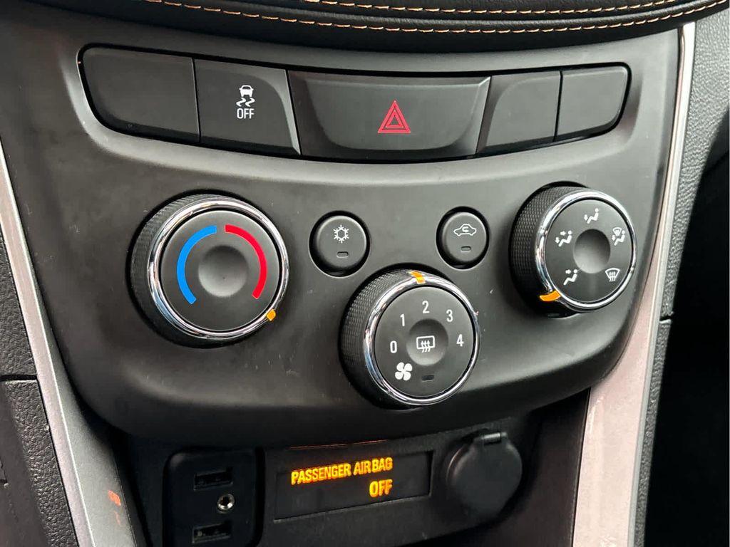 used 2022 Chevrolet Trax car, priced at $20,937