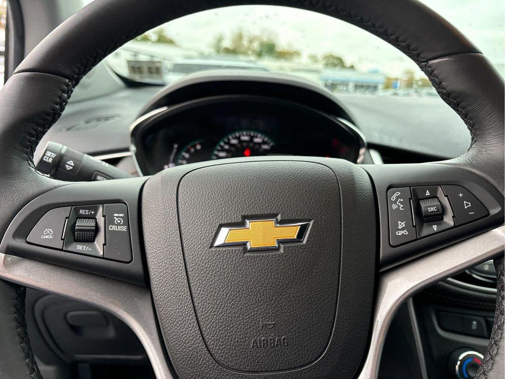 used 2022 Chevrolet Trax car, priced at $20,937