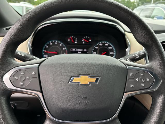 used 2023 Chevrolet Traverse car, priced at $26,937