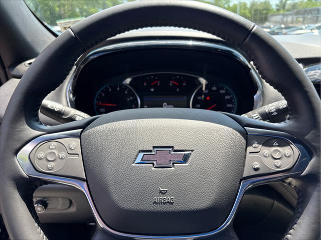 used 2022 Chevrolet Traverse car, priced at $27,988