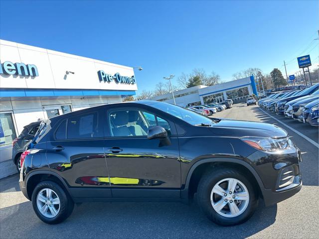 used 2022 Chevrolet Trax car, priced at $19,937