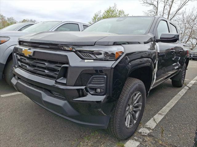 new 2025 Chevrolet Colorado car, priced at $45,042