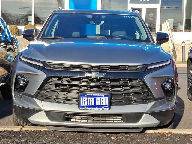 new 2025 Chevrolet Blazer car, priced at $44,648