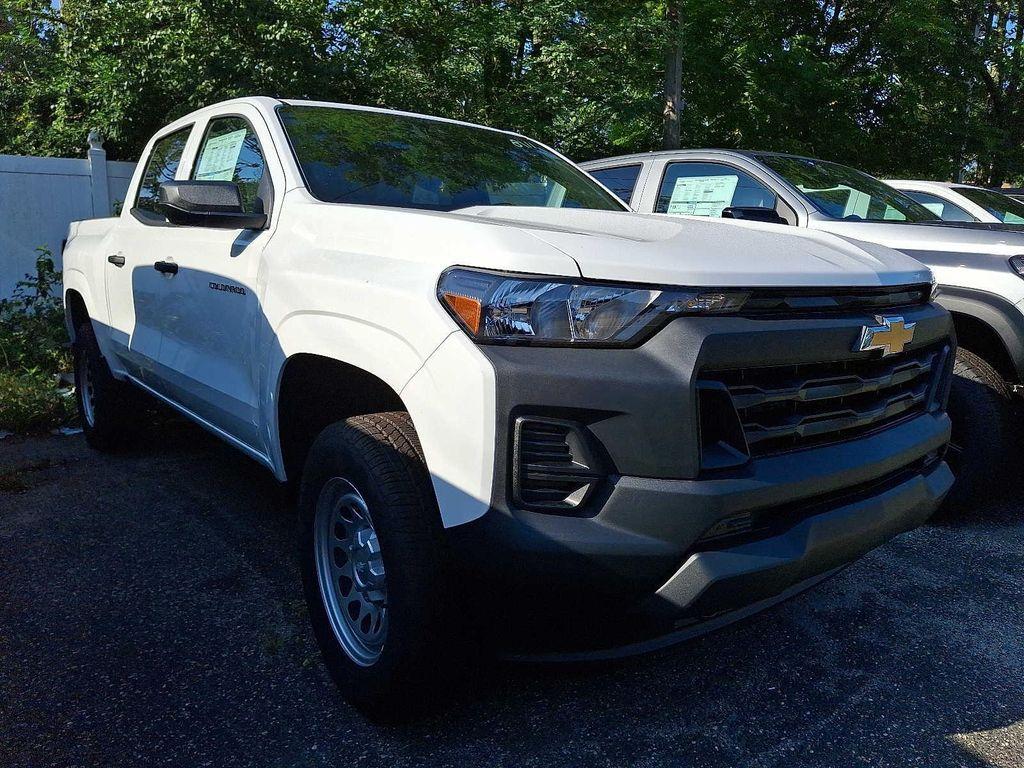 new 2026 Chevrolet Colorado car, priced at $37,598